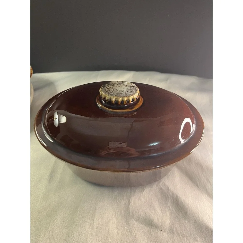 1960's Hull Pottery Oven Use Brown Drip Glaze Covered Casserole Dish W/12